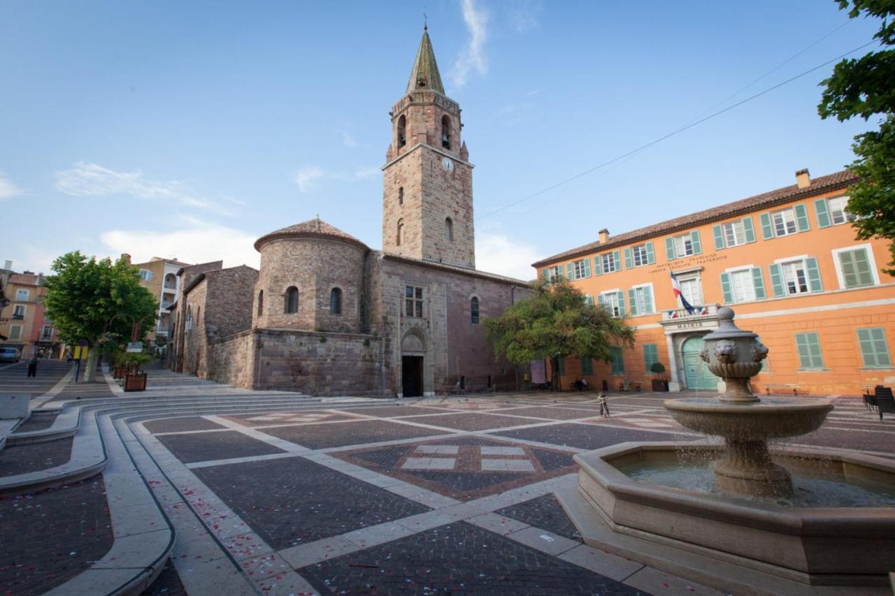 Magnifique Studio Au Coeur Historique De Fréjus Eksteriør bilde